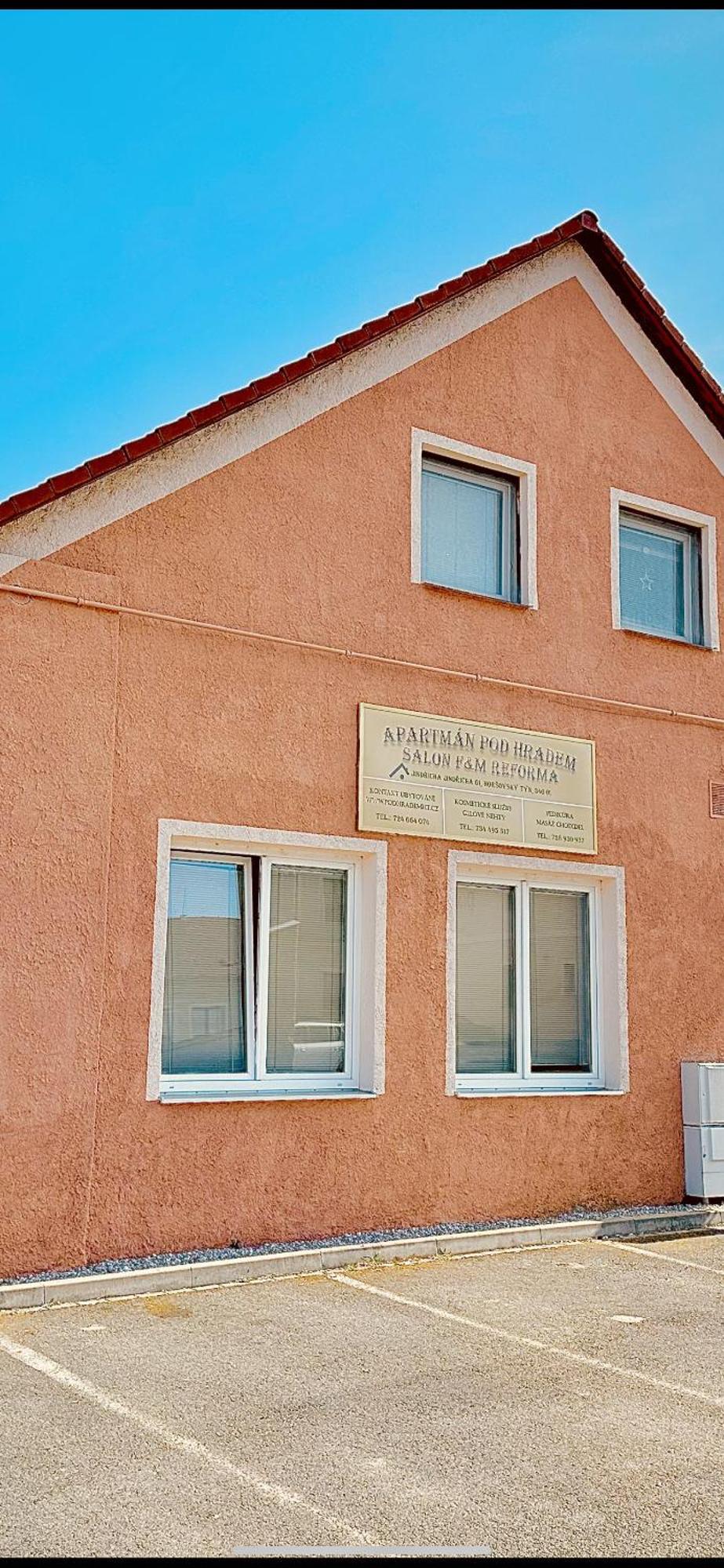 Apartman Pod Hradem Horšovský Týn エクステリア 写真