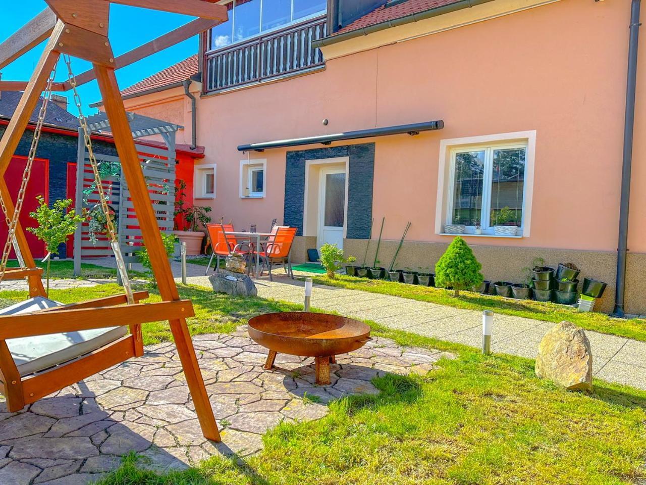 Apartman Pod Hradem Horšovský Týn エクステリア 写真
